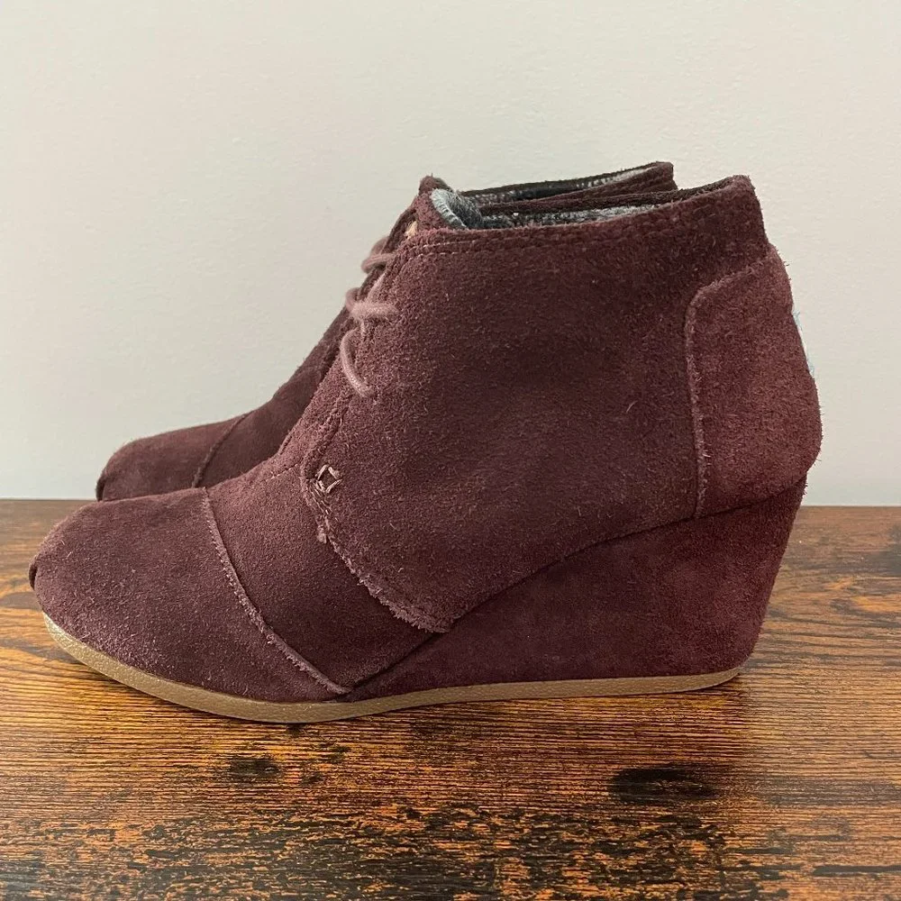 Toms Desert Wedge Women's Size 6 Shoes Brown Suede Lace Up Ankle Boots